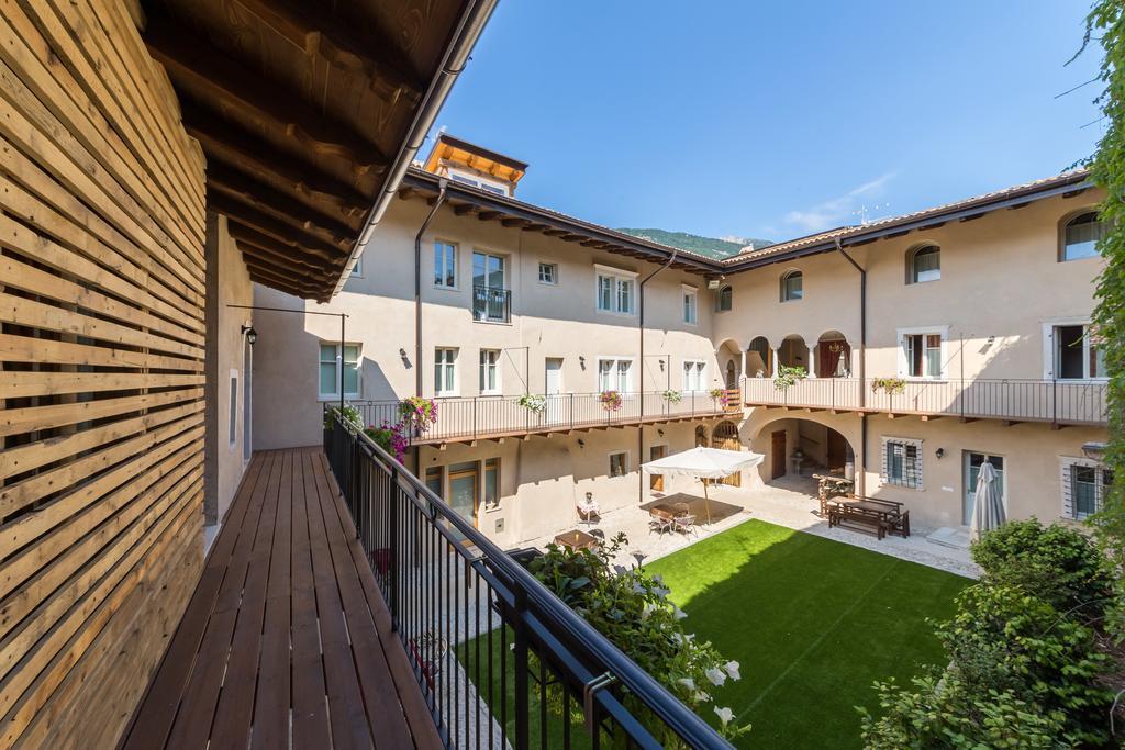 Colle Ameno Room And Breakfast Rovereto  Ngoại thất bức ảnh