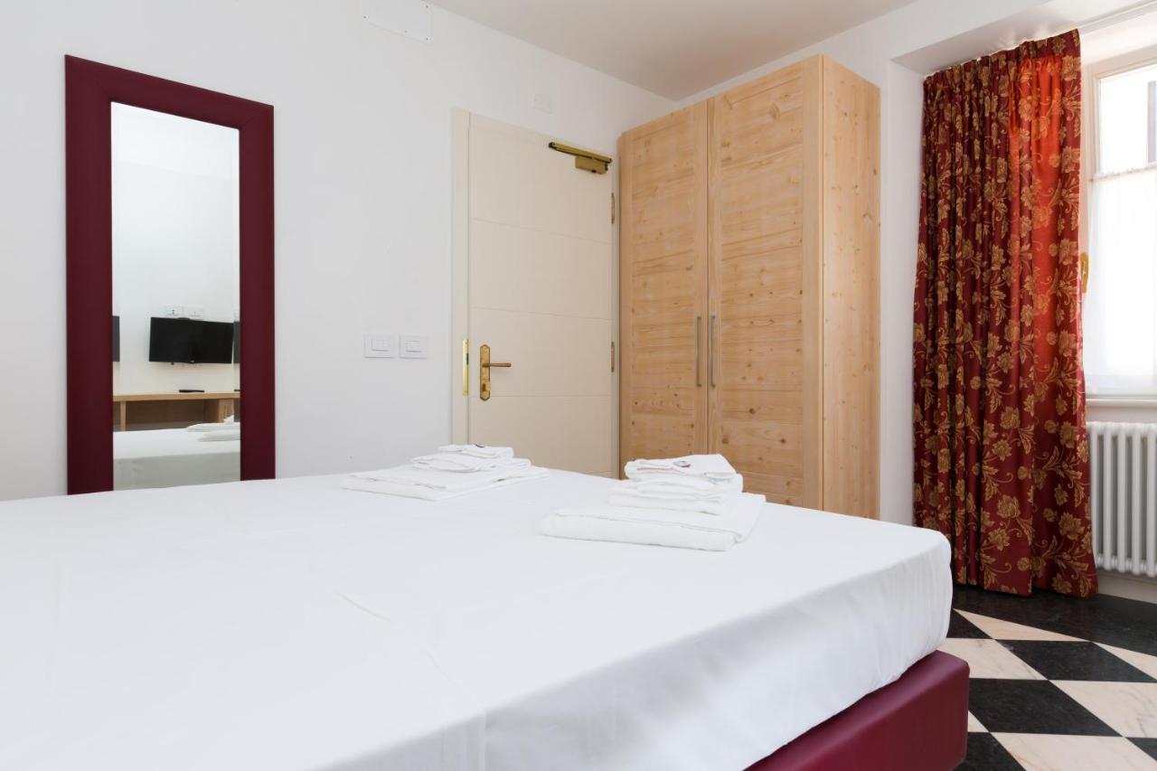 Colle Ameno Room And Breakfast Rovereto  Ngoại thất bức ảnh